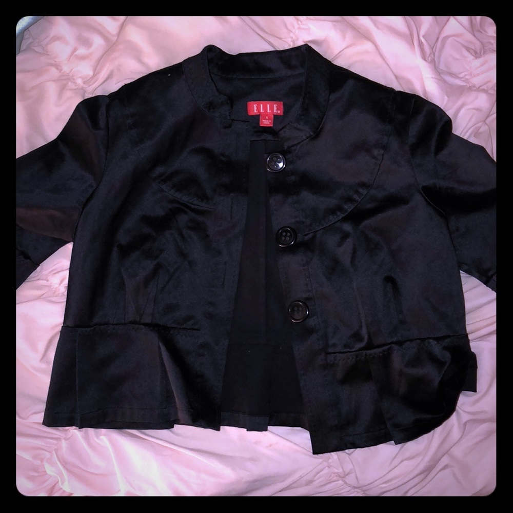 Cute 3/4 sleeve jacket/ suit separate